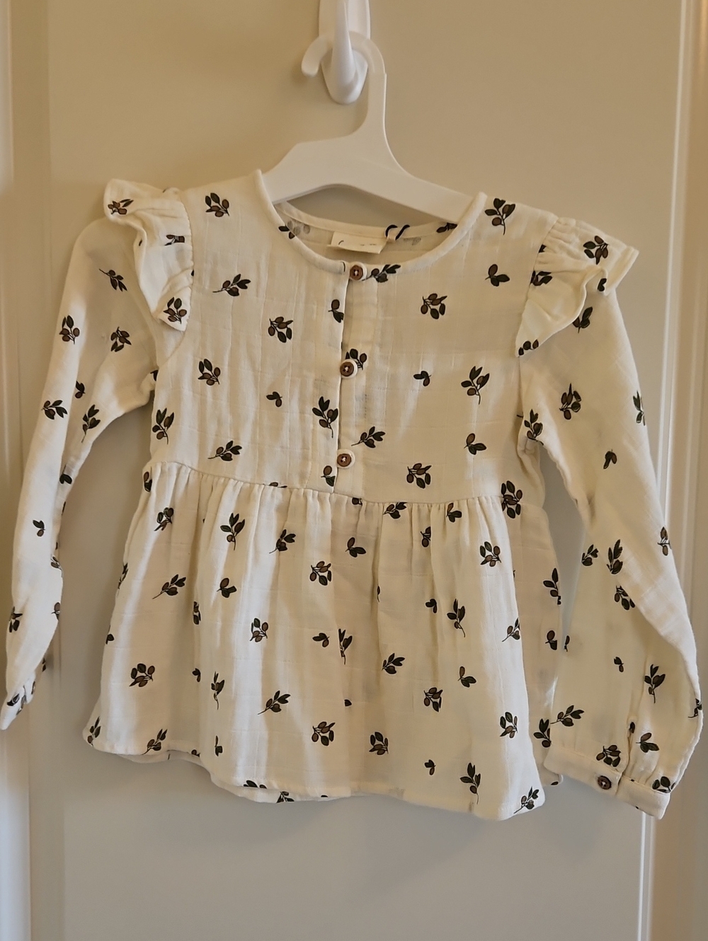 Girls White Floral Ruffle Peplum Top - Brand Unspecified